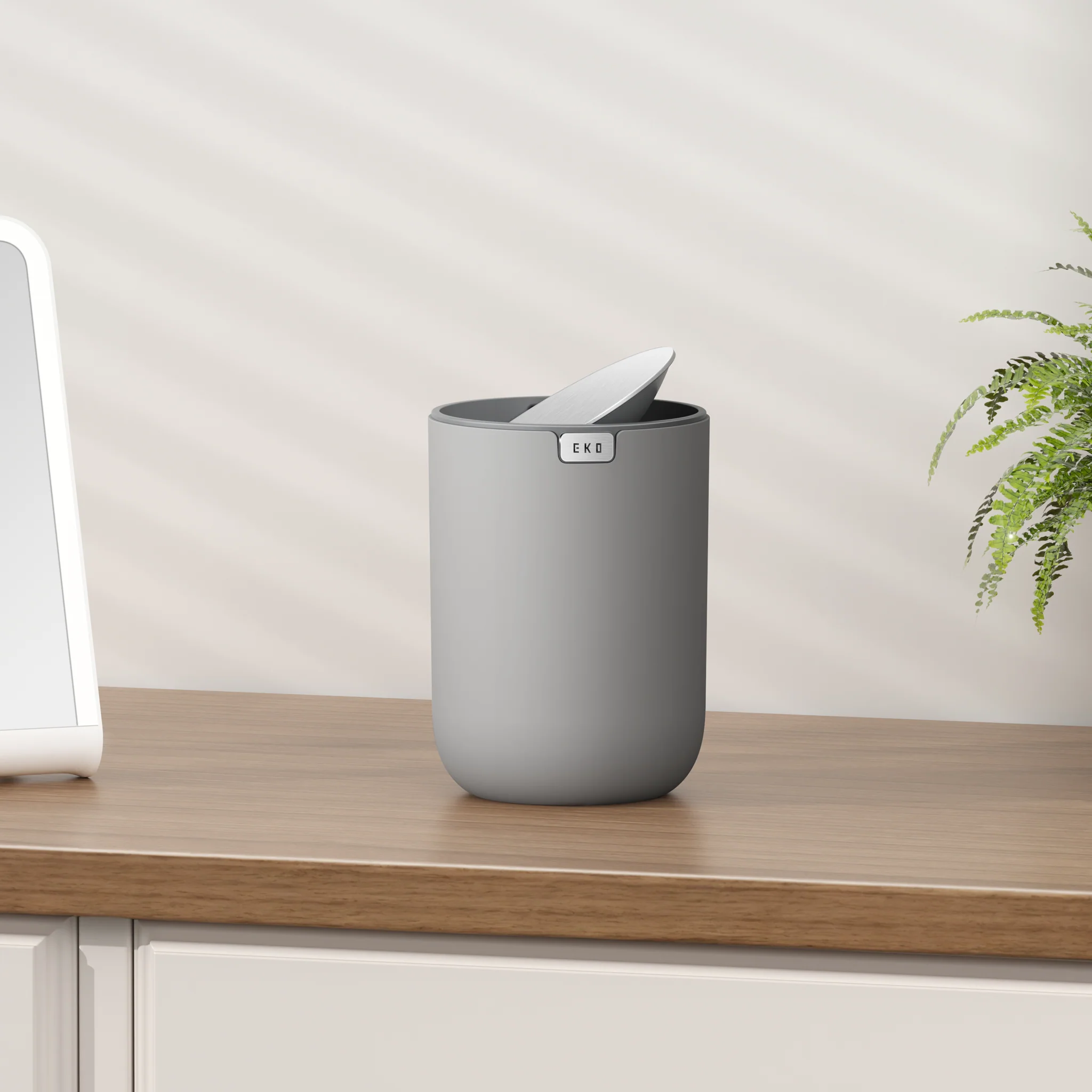 Fandy Table Bin with Swing-Top Lid - Grey 2.2L / 0.58 Gal - Image 2